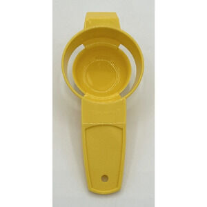 Vintage Tupperware Egg Separator 779-9 Pale Yellow SKU U149